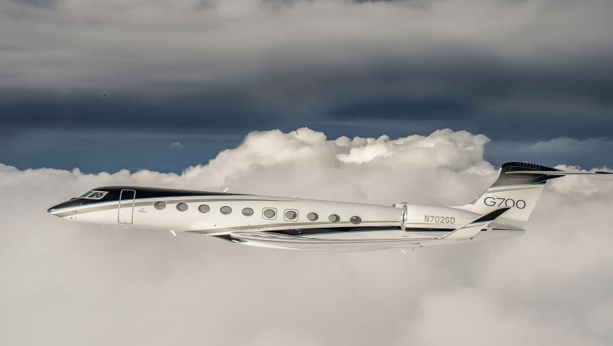 Gulfstream G700 in flight