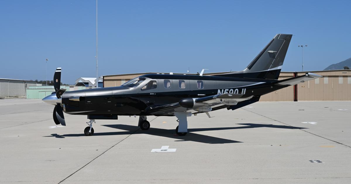 TBM 700 C2 airplane