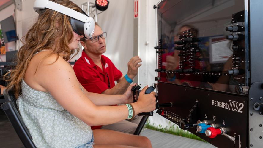 Redbird mixed reality trainer (Photo: Redbird Flight)