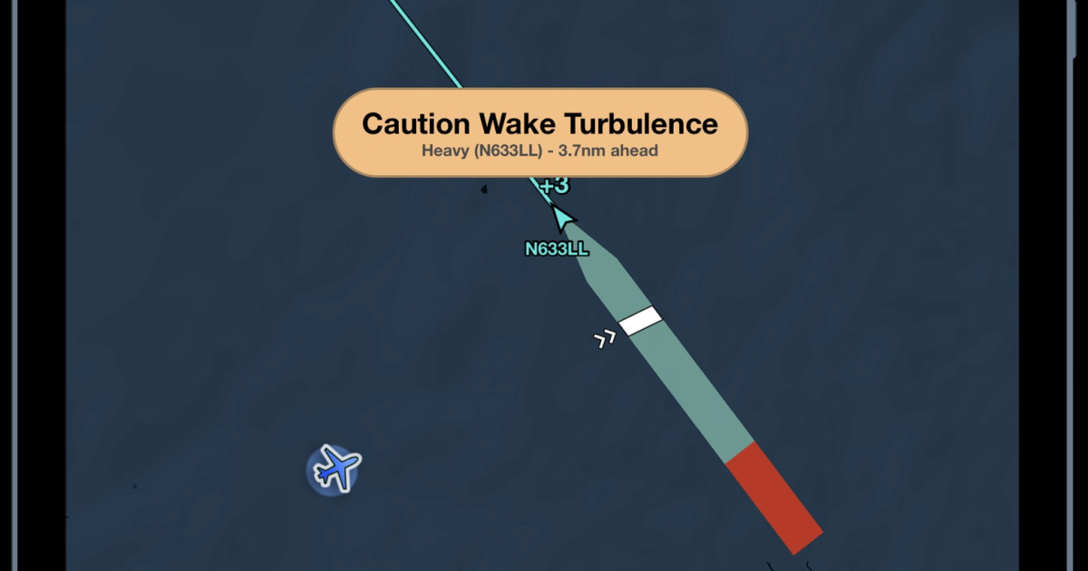 ForeFlight wake turbulence alerts